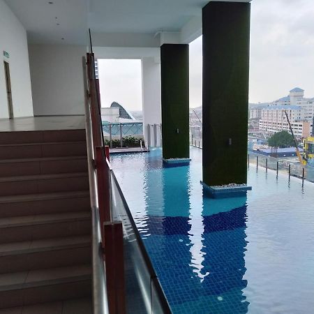 #4 Summer Studio - One South Seri Kembangan Buitenkant foto