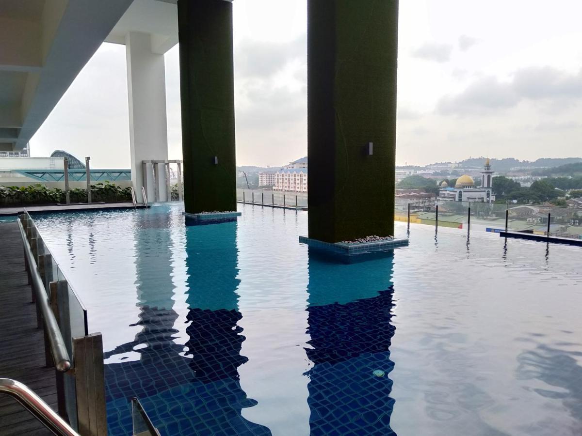 #4 Summer Studio - One South Seri Kembangan Buitenkant foto